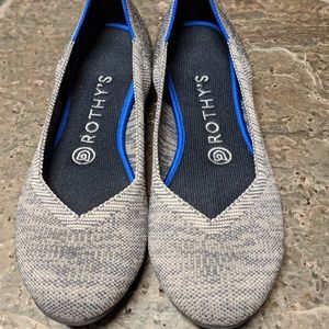 Heathered grey Rothy's